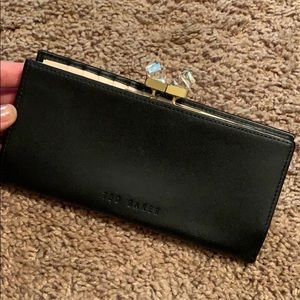 Black ted baker leather wallet